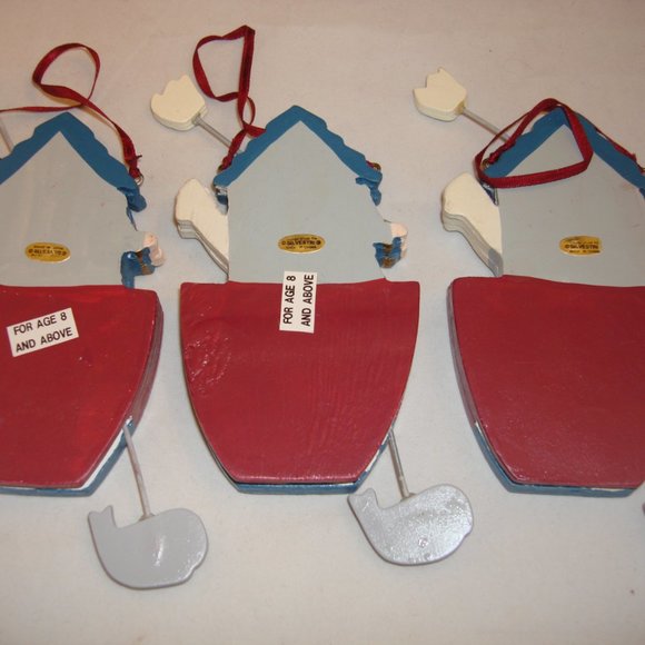 NOAH'S ARK 3 Vintage Sylvestri unique Wood Ornament Rare swinging dove and whale - Picture 2 of 6